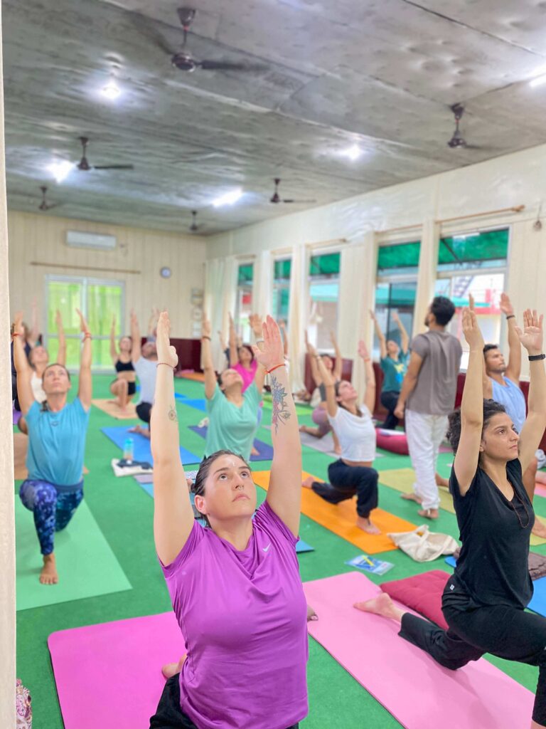 200 hour yoga teacher training course rishikesh 768x1024